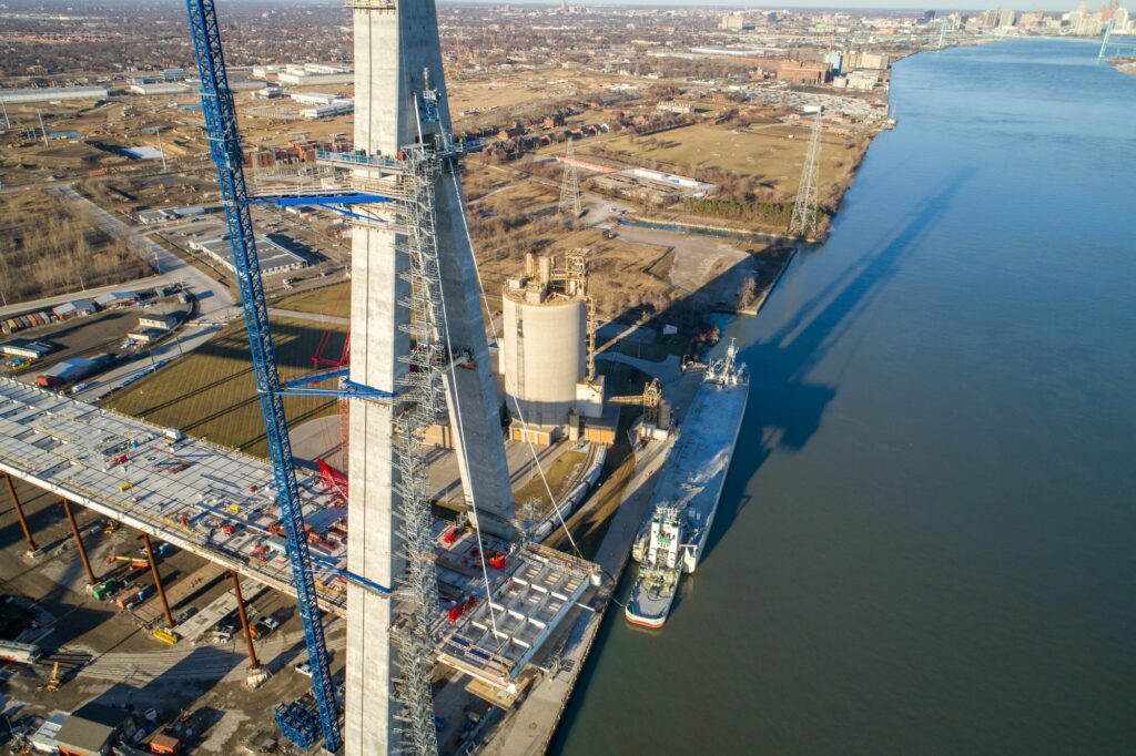 photo du construction du pont