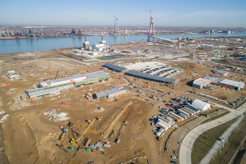 Progrès au port d'entrée canadian - avril 2023