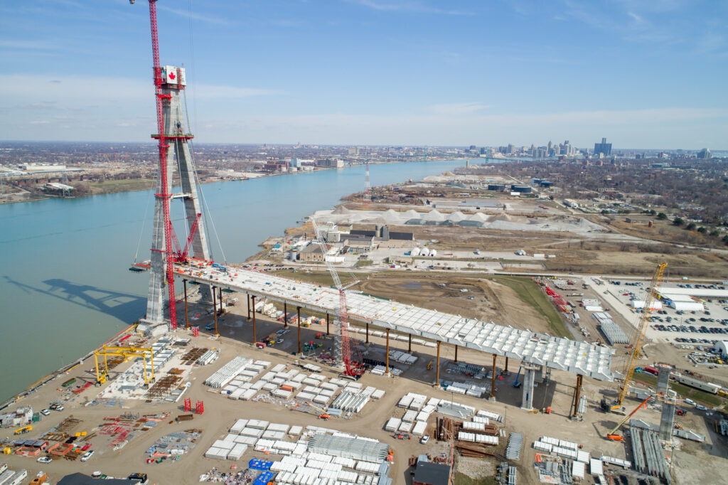 Progrès au site du pont canadien - avril 2023