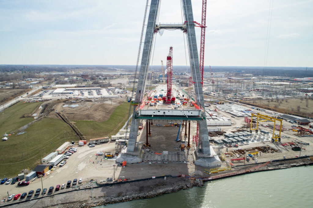 Progrès au site du pont canadien - avril 2023