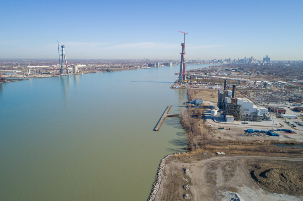 Progrès au site du pont canadien - avril 2023
