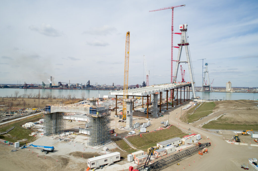 Progrès au site du pont canadien - avril 2023