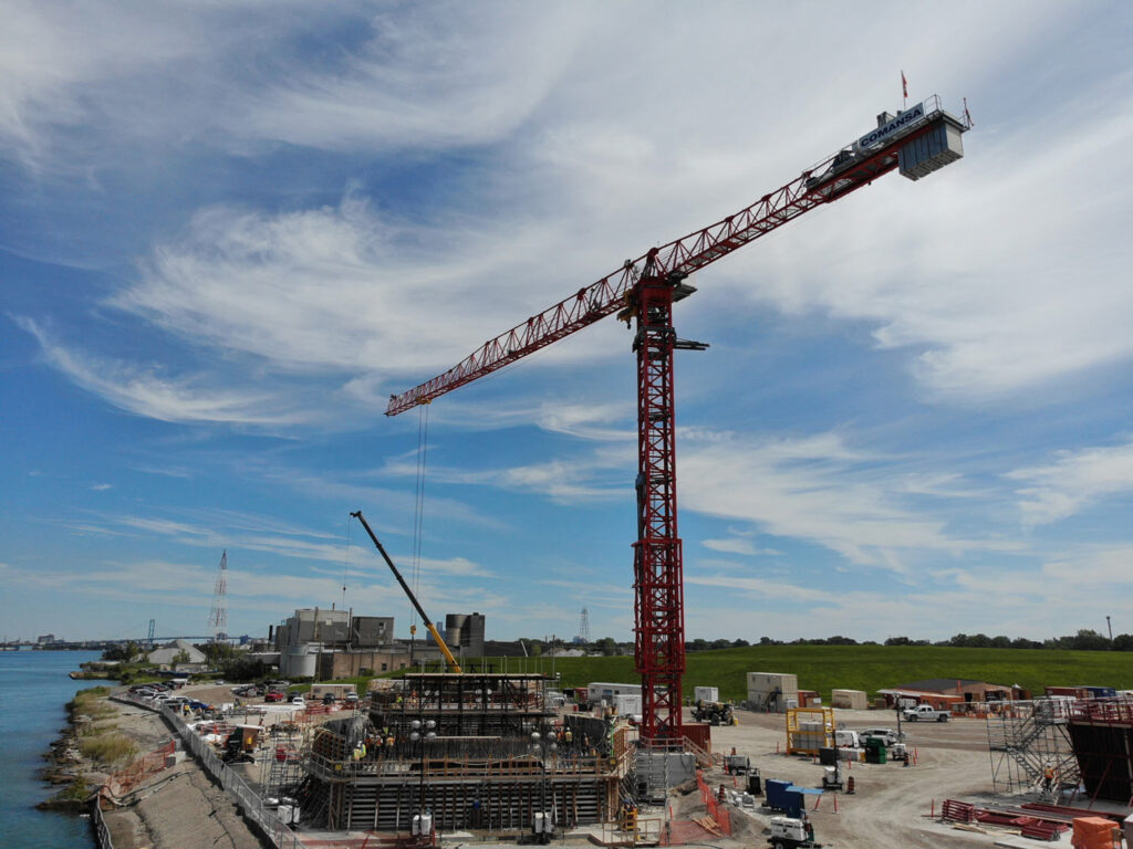 Construction de grues à tour - 13 juillet 2020