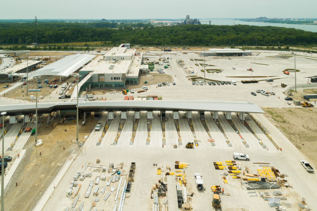 Progrès au port d'entrée canadian - juillet 2024