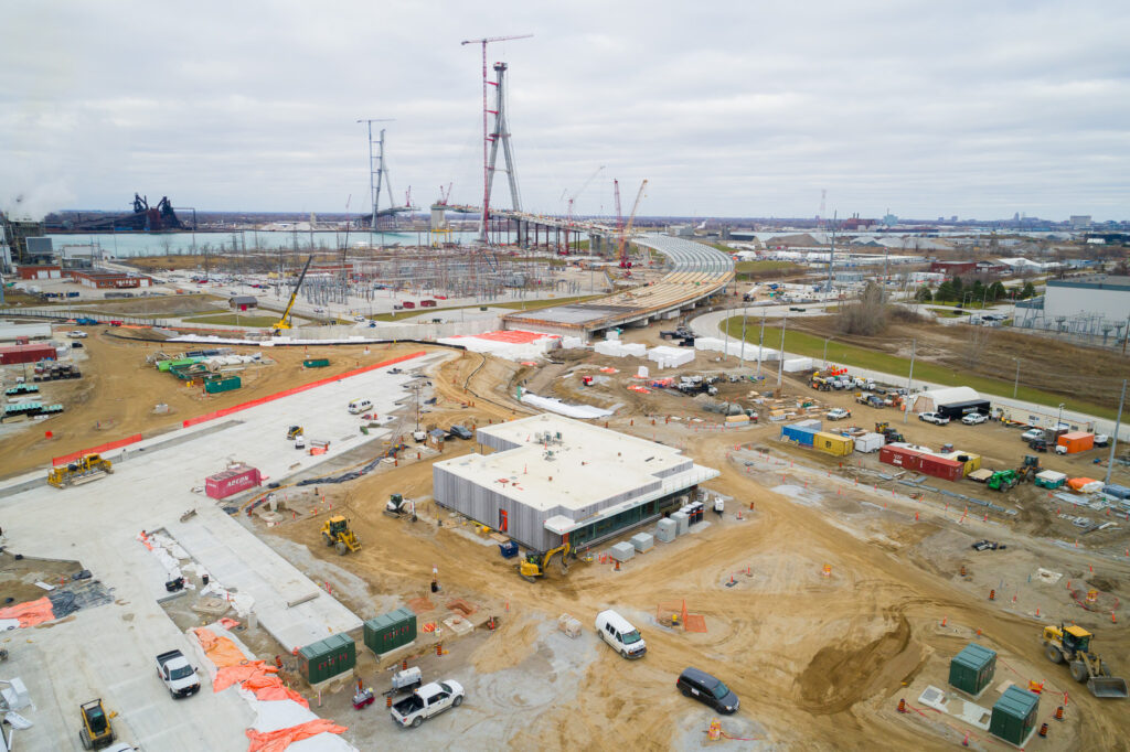 Progrès au port d'entrée canadian - décembre 2023