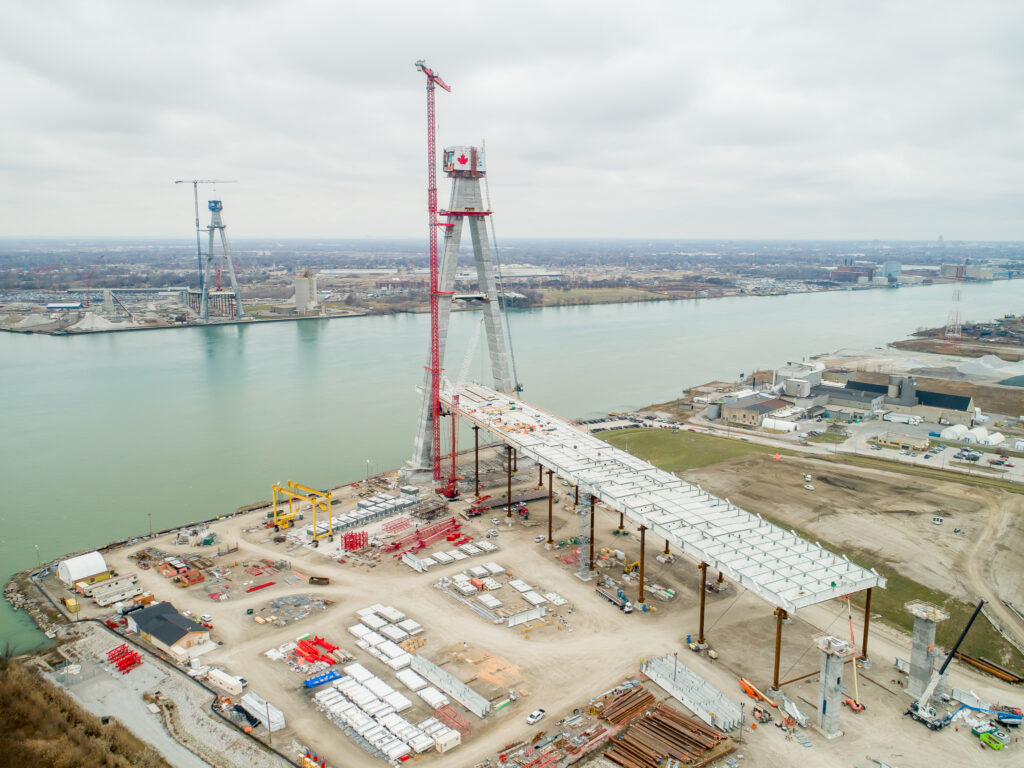 Progrès au site du pont canadien - décembre 2022 et janvier 2023