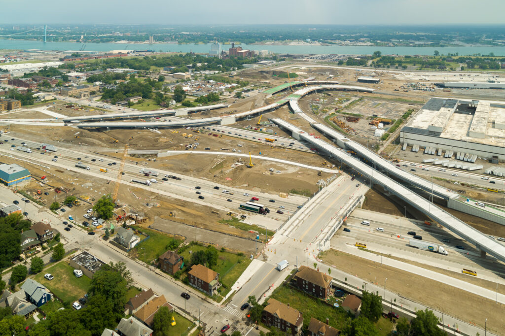 Progrès de l'échangeur du Michigan - juillet 2024