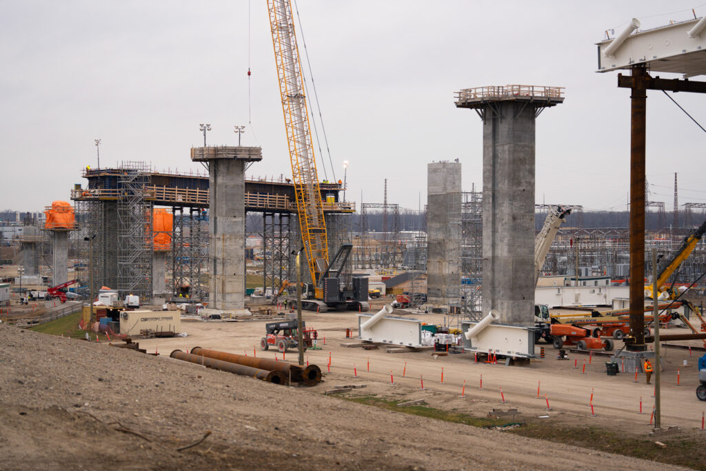Progrès au site du pont canadien - décembre 2022 et janvier 2023