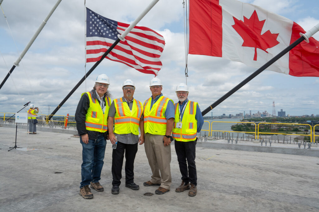 Célébration de la connexion du pont - 24 juillet 2024