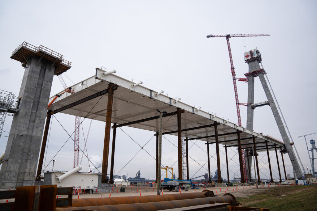 Progrès au site du pont canadien - décembre 2022 et janvier 2023