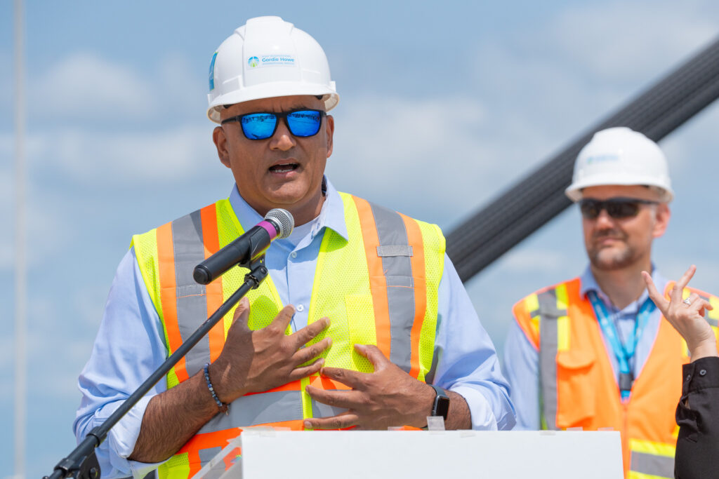 Célébration de la connexion du pont - 24 juillet 2024